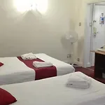 Whiteleaf Hotel