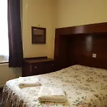 Mandalay Picton House Hotel