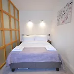 3A Soho Studios 3Rd Floor By Indigo Flats