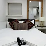 Leyton Rooms