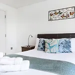 Club Living - Regents Park & Euston Apartments