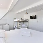 Where To Sleep - Brixton High Street