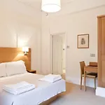 Blueprint Living Apartments - Doughty Street