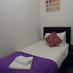 Metro House Star Accommodation