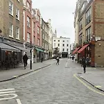 Veeve - Marylebone Mews