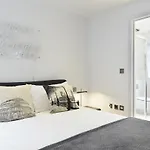 Veeve - Marylebone Mews