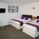 Accommodation London Bridge