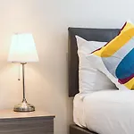 Ensuite Rooms, Spitalfields-Sk