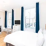 Earl\'S Court Studios