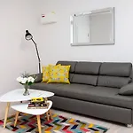 Soho Suites By Indigo Flats