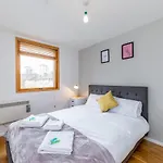 2 Bed Cozy Apartment In Euston Station Free Wifi