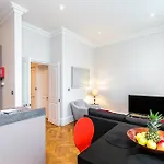 Earl\'S Court Ongar Road Apartments By Viridian Apartments