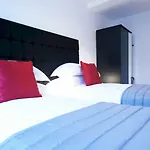 Arsenal Apartments