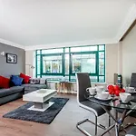 2Bed 2Bath Apartment in Fitzrovia