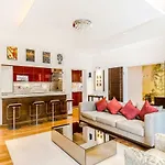 Garden Apartment in Central London