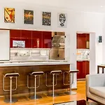 Garden Apartment in Central London