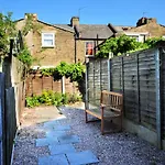 East End London Garden Flat