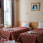 Romanos Hotel