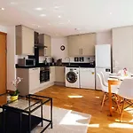 The Fulham Mirabel Gem