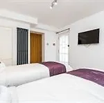 Battersea Studio Apartment