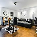 Battersea Studio Apartment