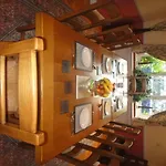 The Oaks Guest House