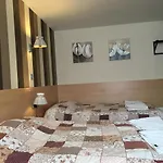 St George Hotel