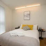 Moonside - Stunning Angel Apartments