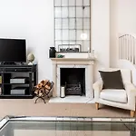 Luxury Notting Hill Duplex Apartment