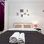 Ponsonby House