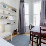 Philbeach Balcony- 2Bed Flat In Earls Ct