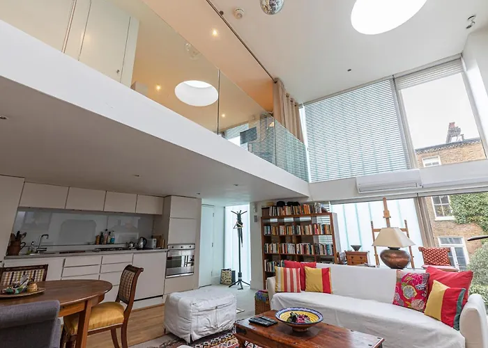 Contemporary Apartment In The Heart Of Fulham