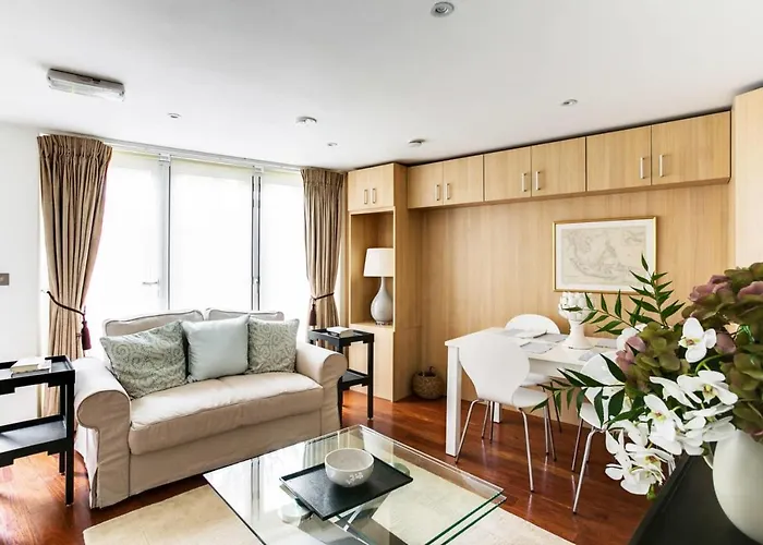 Charming 1 Bedroom Home in West London