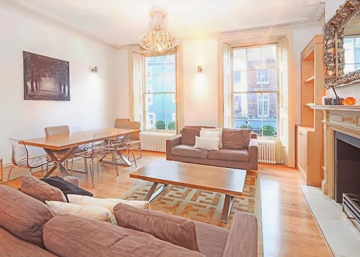 Luxury Massive Townhouse By Harrods