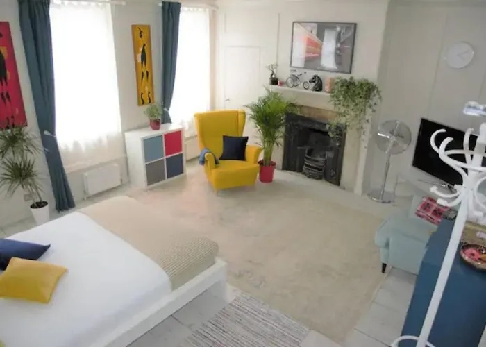 Fabulous Duplex Flat In Covent Garden - 2 Bedroom
