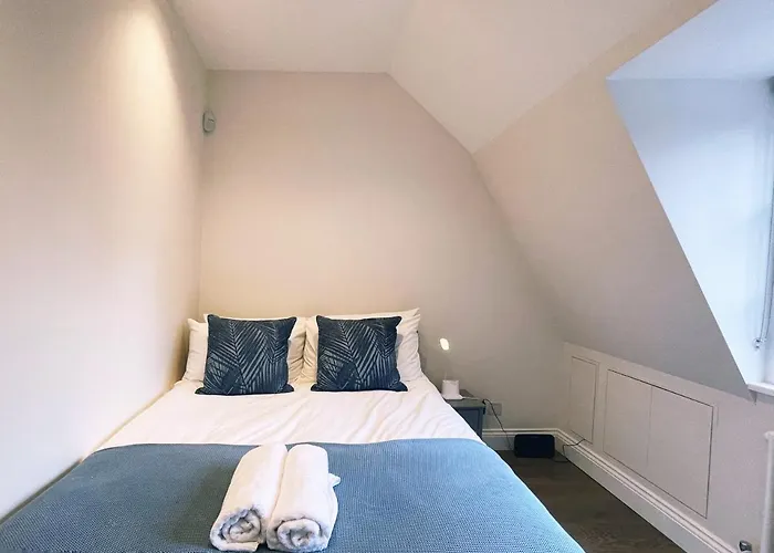 James\'S Place On Oxford Street