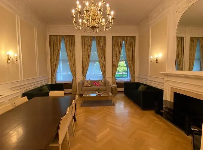 Kll Management- Hydepark Place