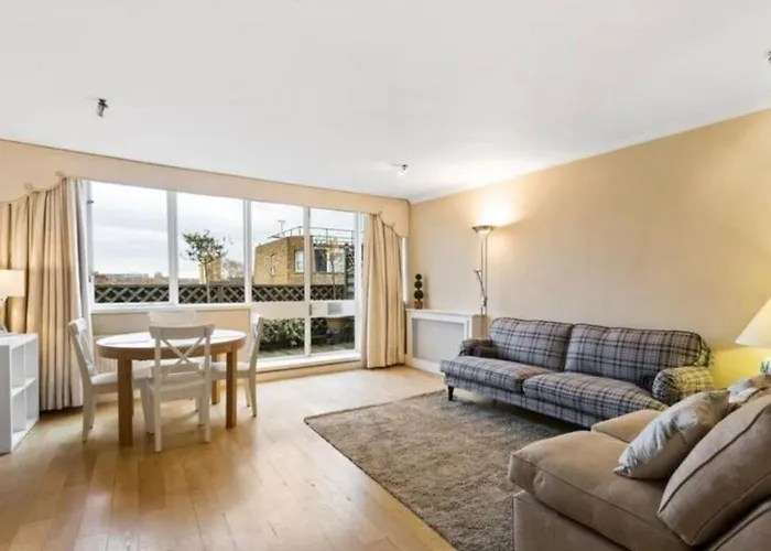 Bright 2 Bedroom Near The Natural History Museum