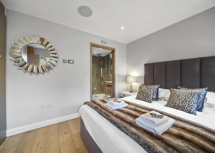 Lux 2 & 3 Bed Apartments In Camden Town Free Wifi By City Stay Aparts London