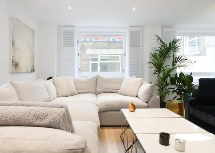 Shoreditch - Immaculate 2 Bedrooms Flat For 6