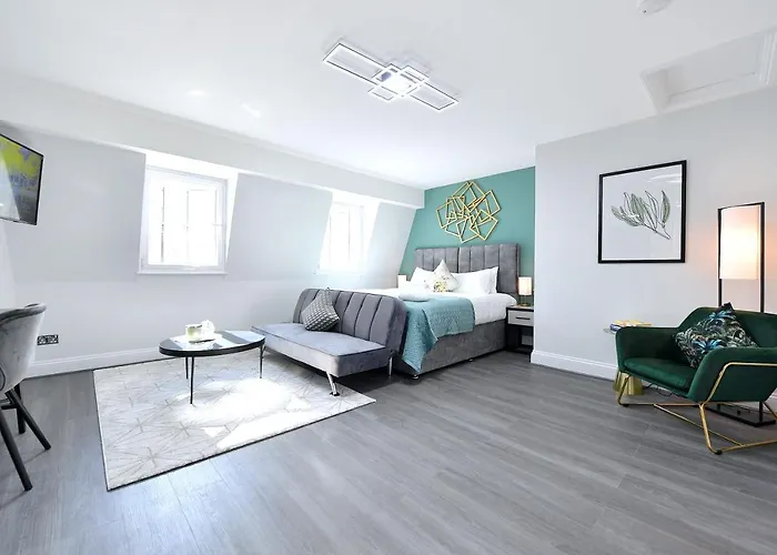 Waterloo Hub Residences