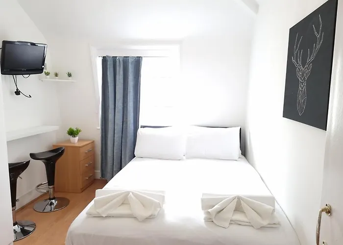 F21-4Th Floor Studio For 2 Near Paddington