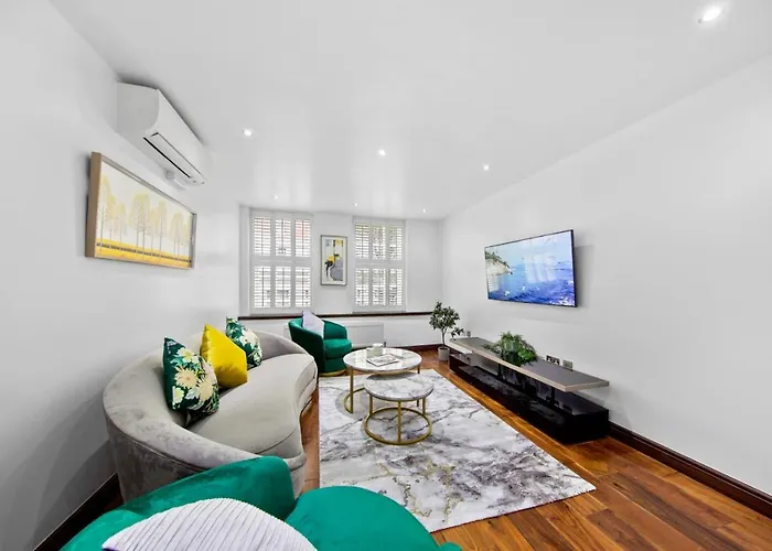 Bryanston Apartments