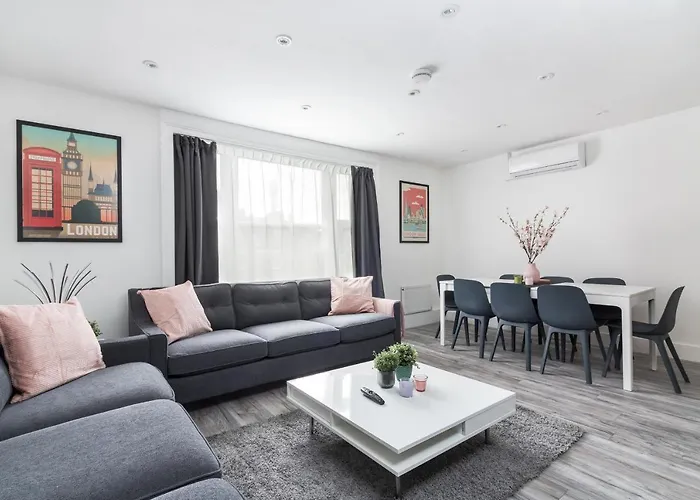 Luxury 3 Bedroom Apartment In Marylebone