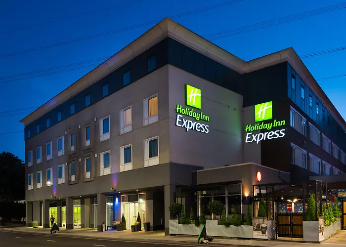 Holiday Inn Express London-Wimbledon-South, An Ihg Hotel