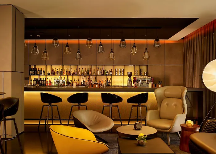 Park Plaza London, Park Royal
