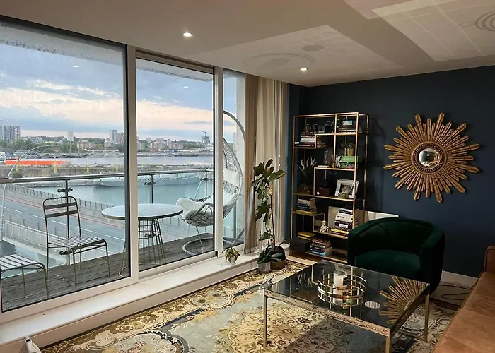 Gallions\' Apartments