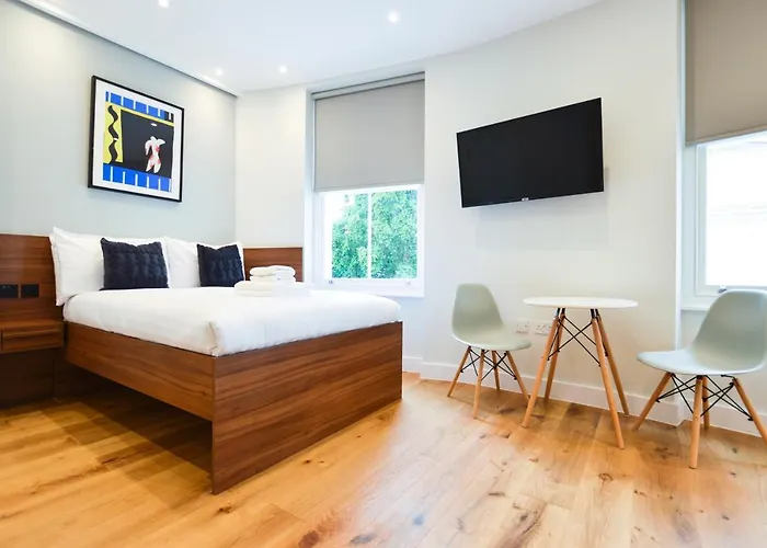 Leinster Square Serviced Apartment