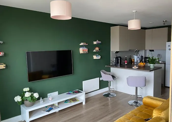 Lovely And Comfortable Flat In Chelsea.