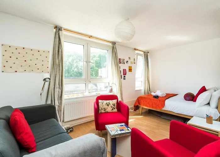 Bright Cosy Studio Close To Central London